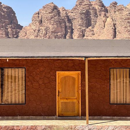 Rum Royal Flower Luxury Camp Wadi Rum Ngoại thất bức ảnh
