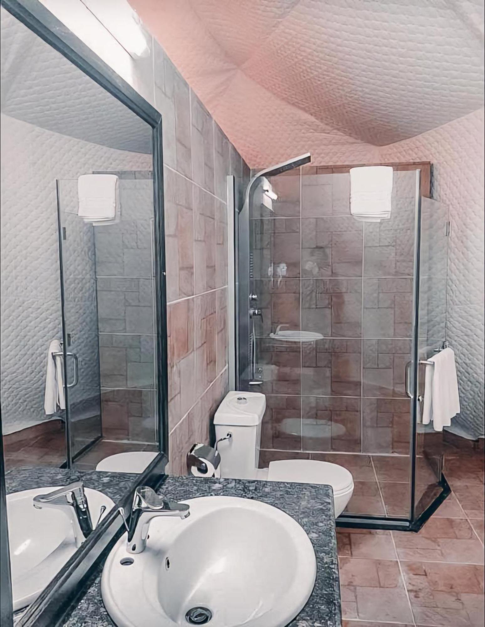 Rum Royal Flower Luxury Camp Wadi Rum Ngoại thất bức ảnh