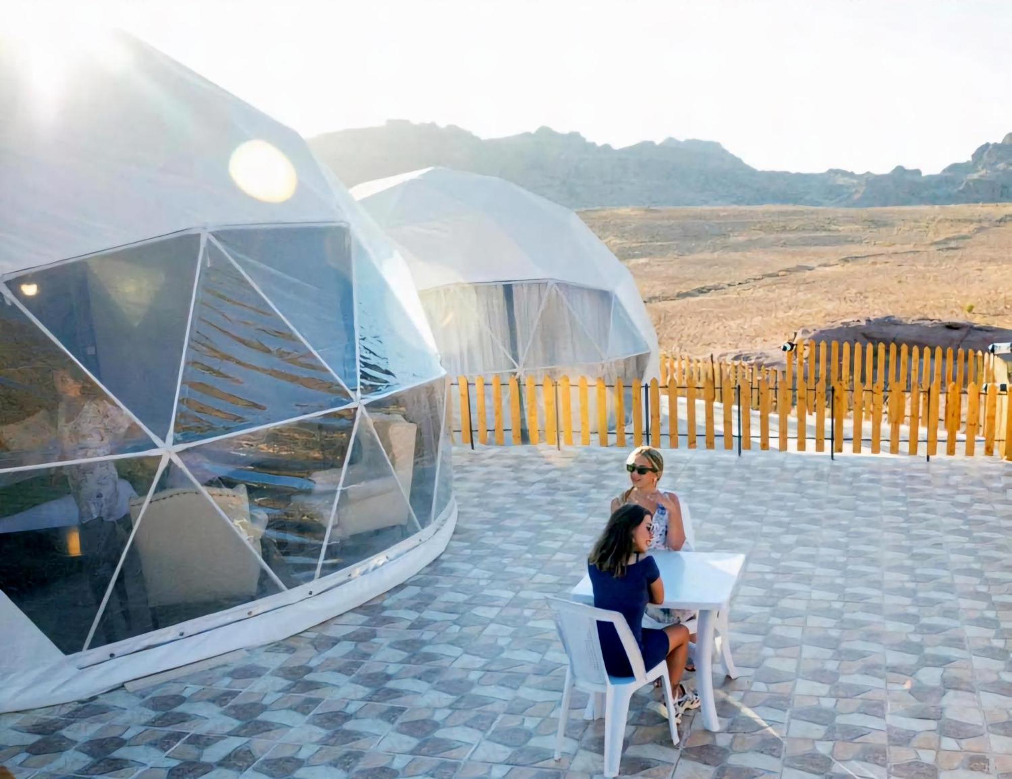 Rum Royal Flower Luxury Camp Wadi Rum Ngoại thất bức ảnh